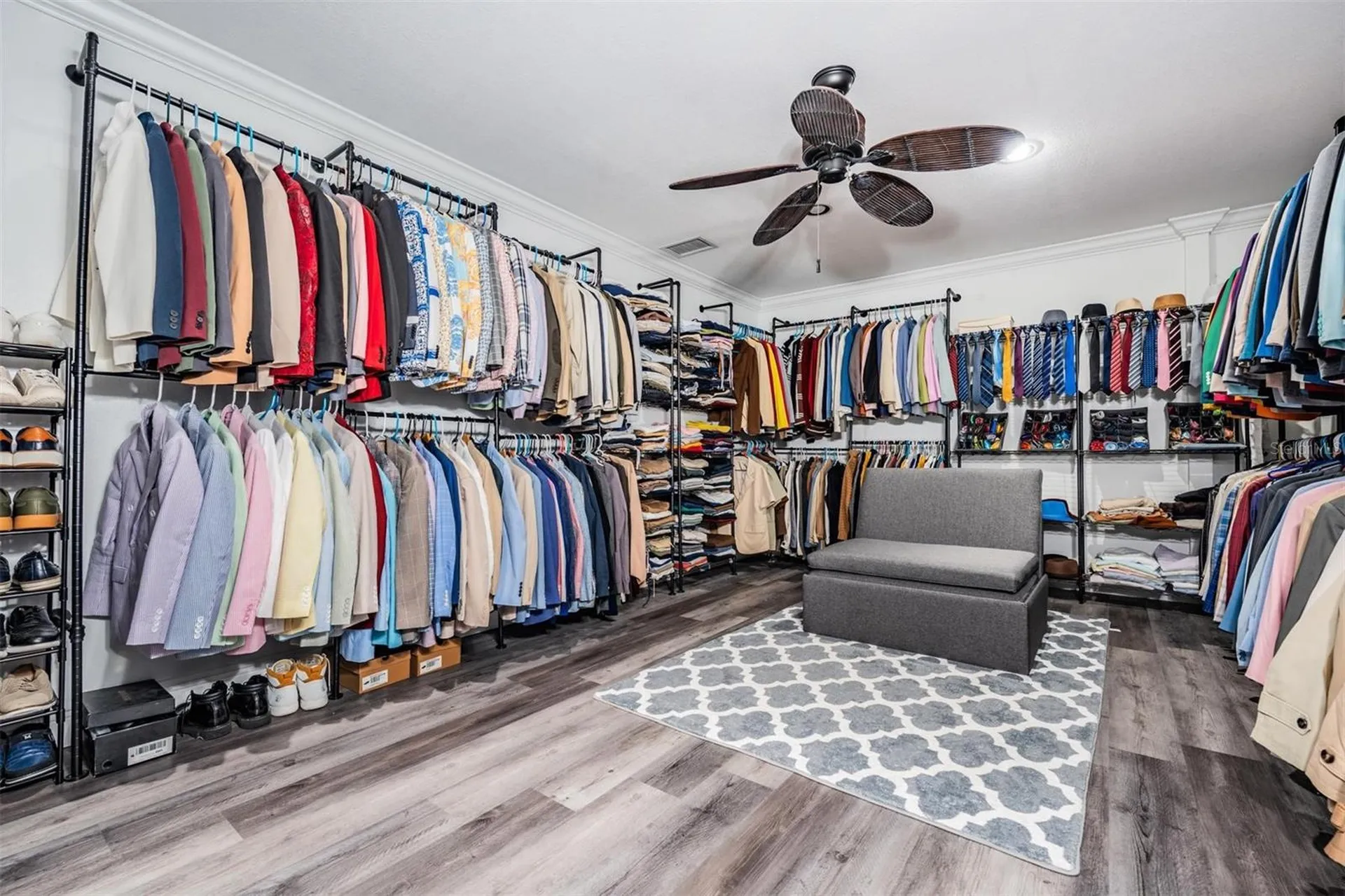 815 NW 2nd Avenue Ruskin FL 33570