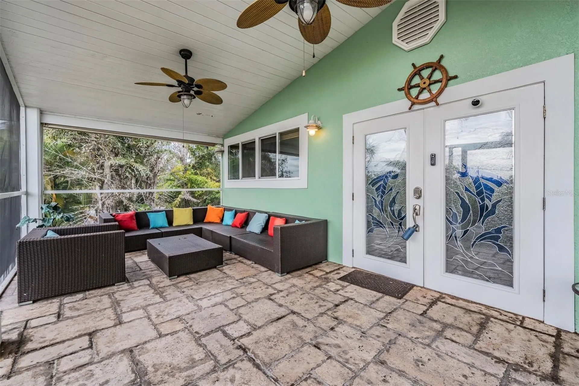 815 NW 2nd Avenue Ruskin FL 33570