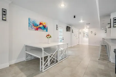 815 NW 2nd Avenue Ruskin FL 33570
