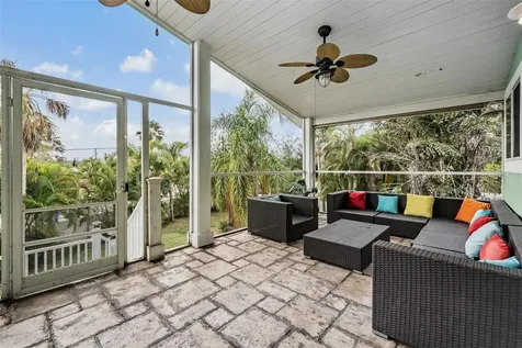 815 NW 2nd Avenue Ruskin FL 33570