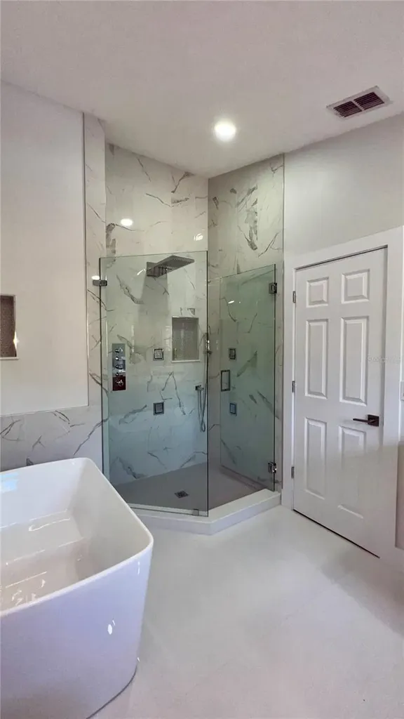 1242 N Fairway Drive Apopka FL 32712