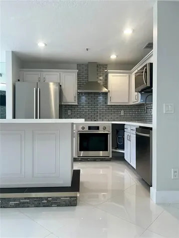 1242 N Fairway Drive Apopka FL 32712