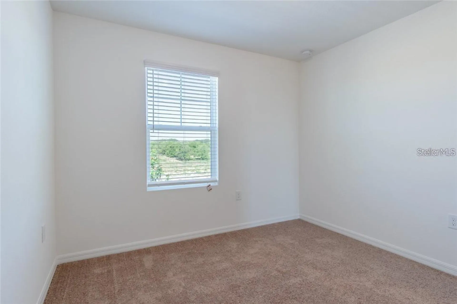 338 Madison Drive Davenport FL 33837