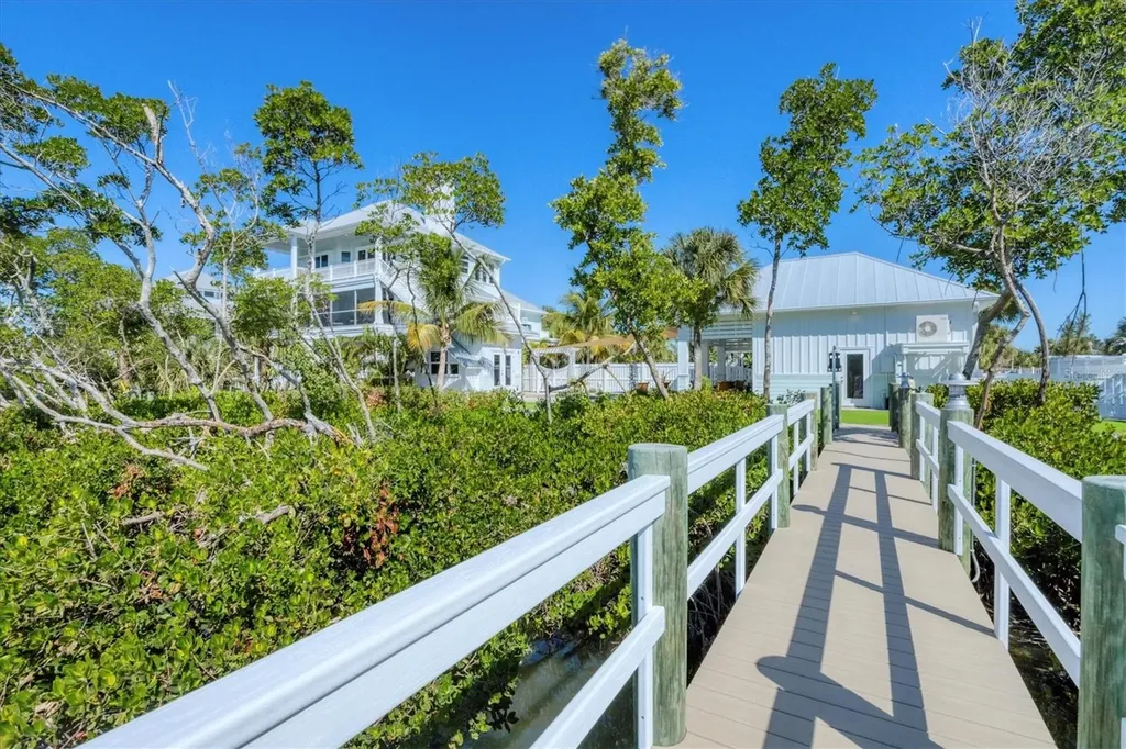 121 Bocilla Drive Placida FL 33946