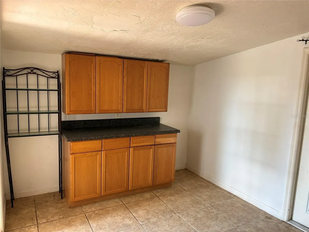 6129 Freemont Street North Port FL 34287