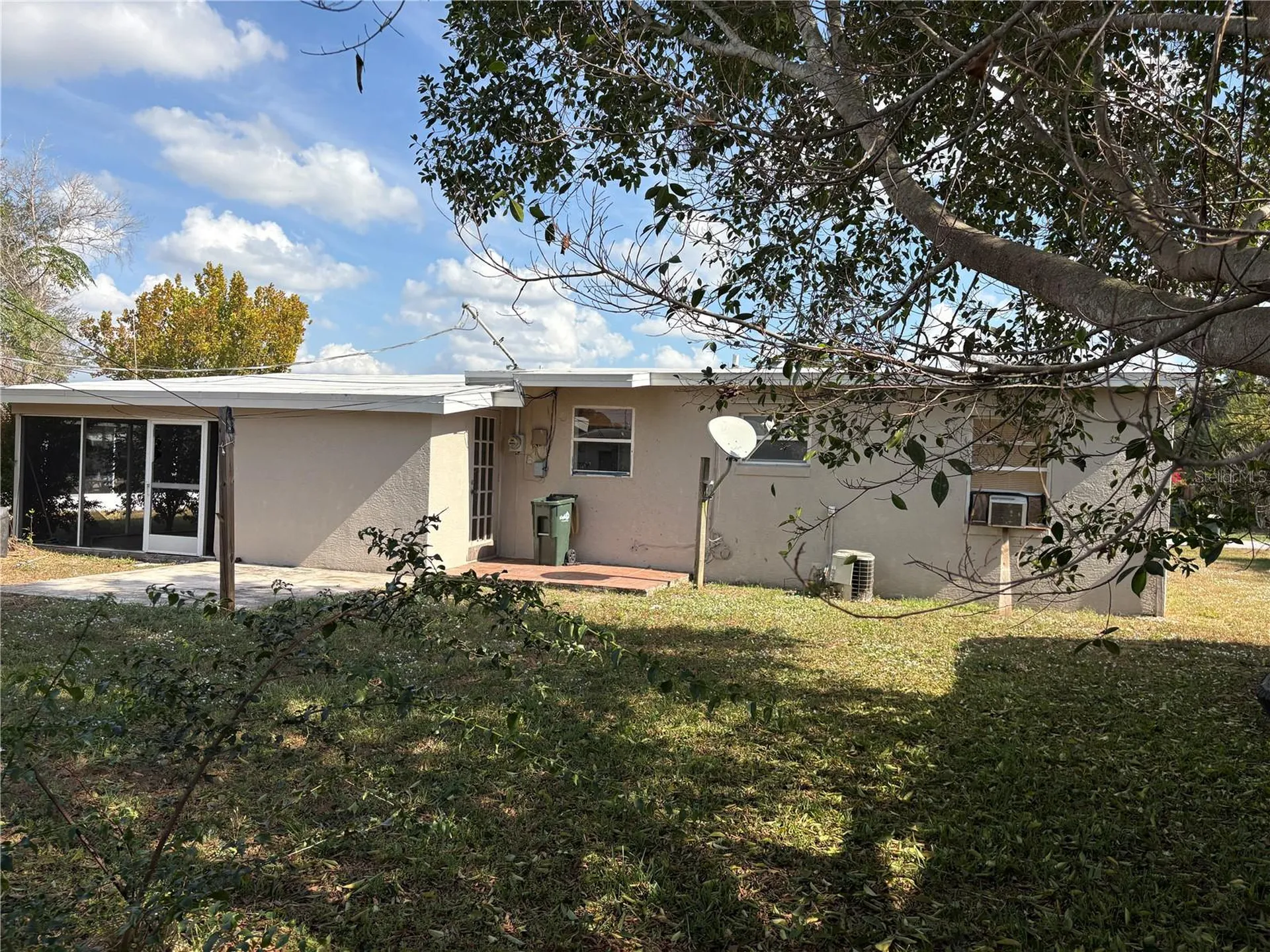 6129 Freemont Street North Port FL 34287