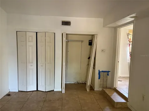 6129 Freemont Street North Port FL 34287