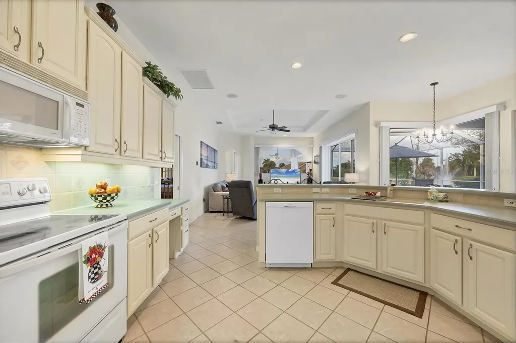 5266 Pine Shadow Lane North Port FL 34287