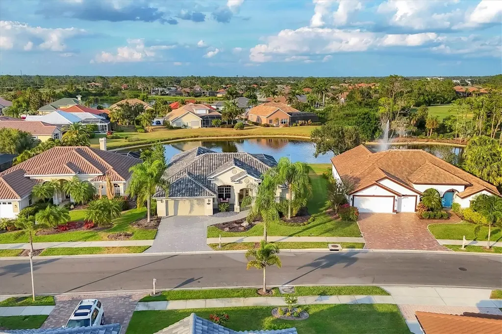 5266 Pine Shadow Lane North Port FL 34287
