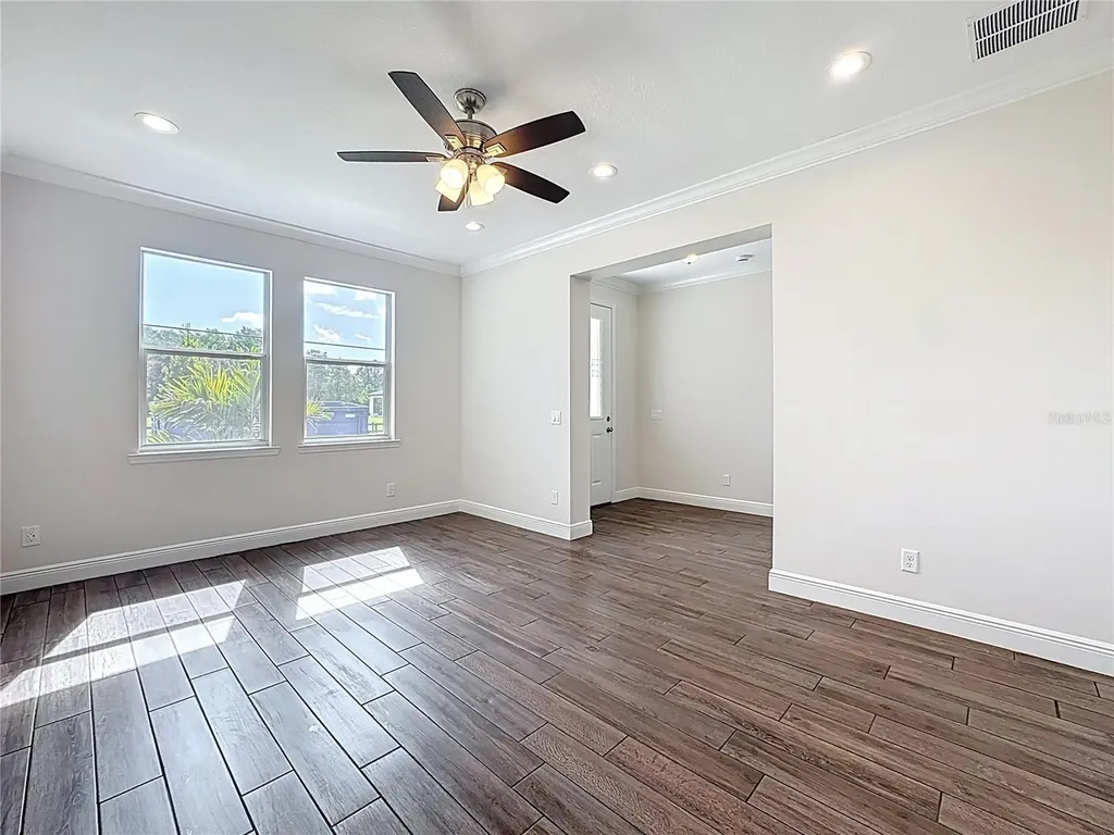 3110 Carnegie Avenue Orlando FL 32833