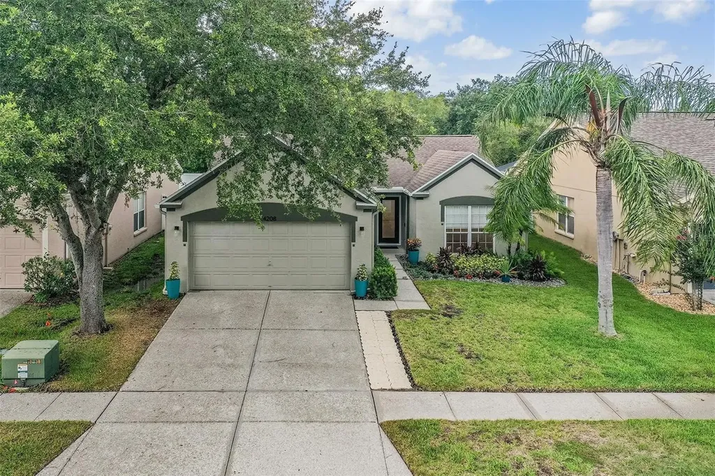 4208 Pine Isle Drive Lutz FL 33558