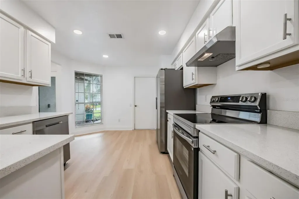 4208 Pine Isle Drive Lutz FL 33558