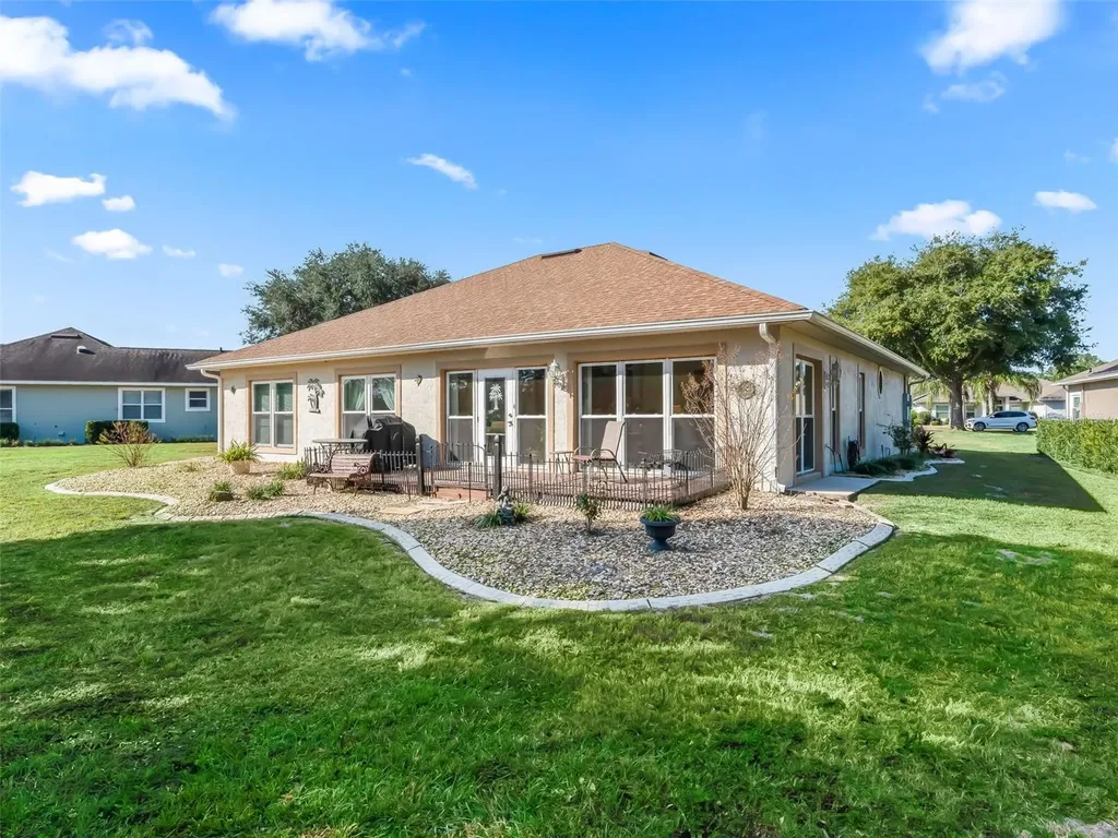 1409 Meadow View Way Lady Lake FL 32159