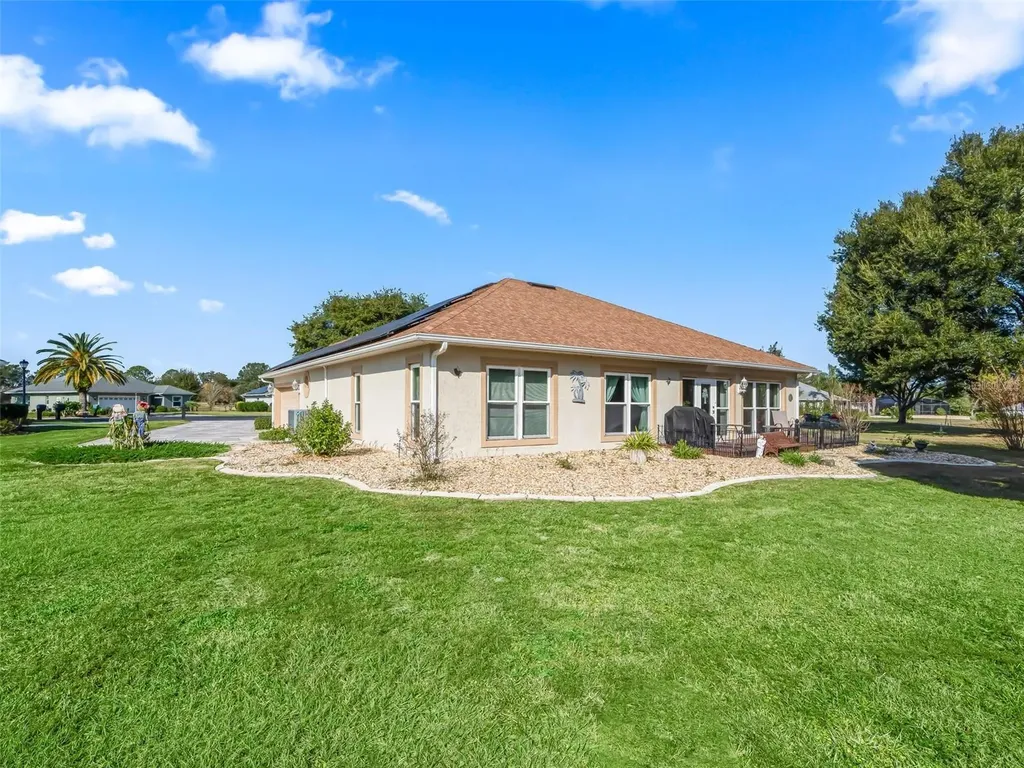 1409 Meadow View Way Lady Lake FL 32159