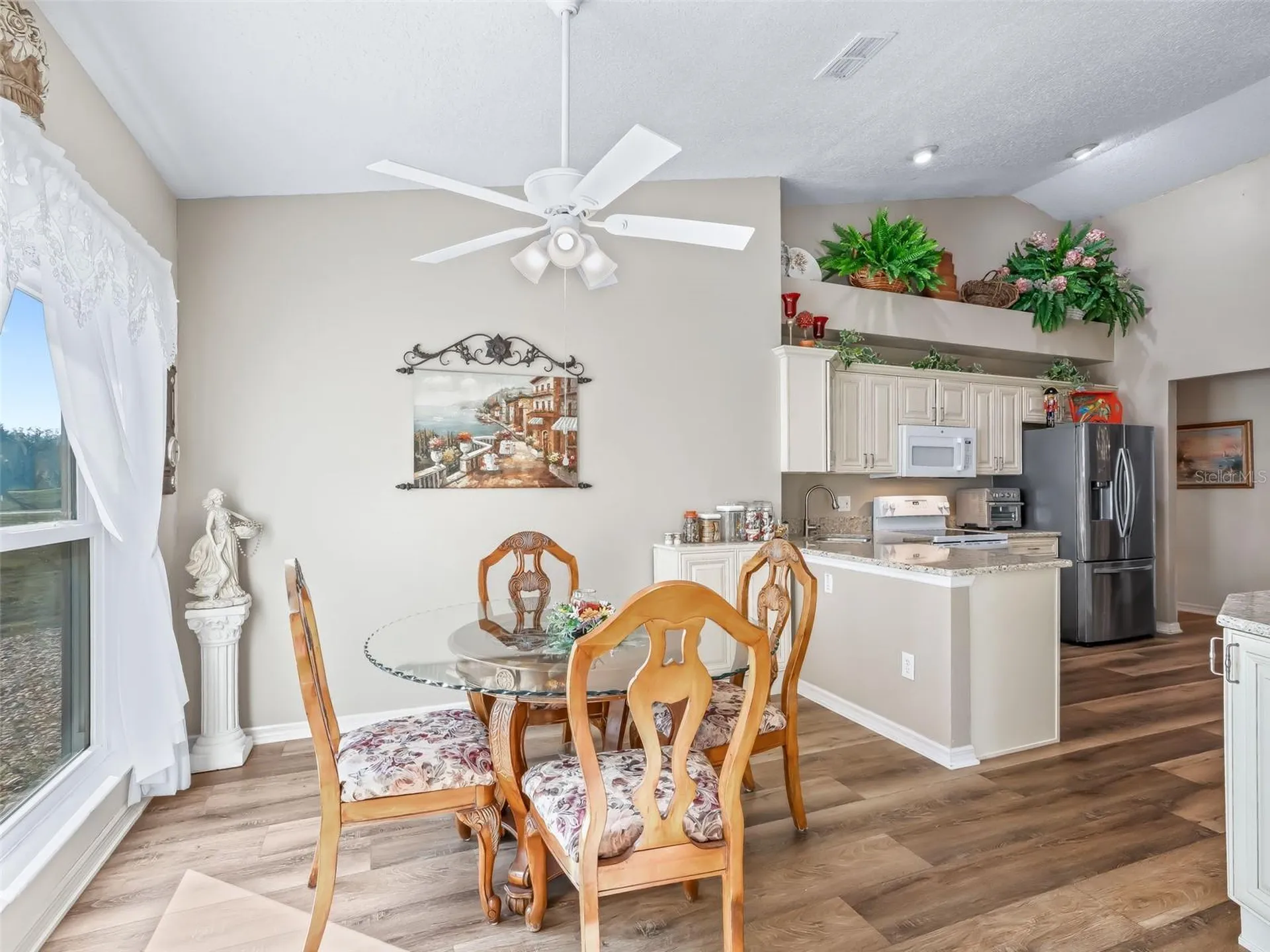 1409 Meadow View Way Lady Lake FL 32159