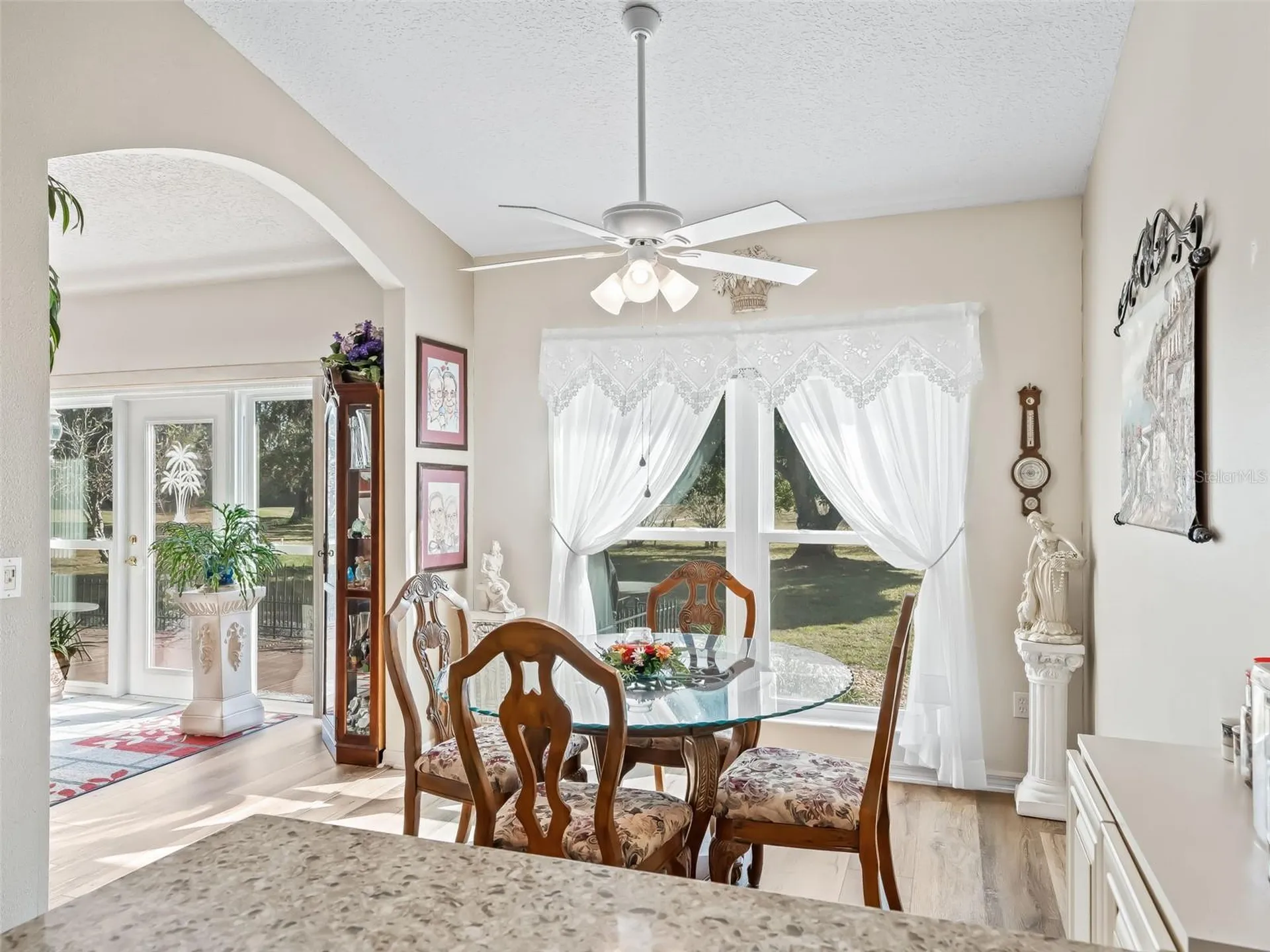 1409 Meadow View Way Lady Lake FL 32159
