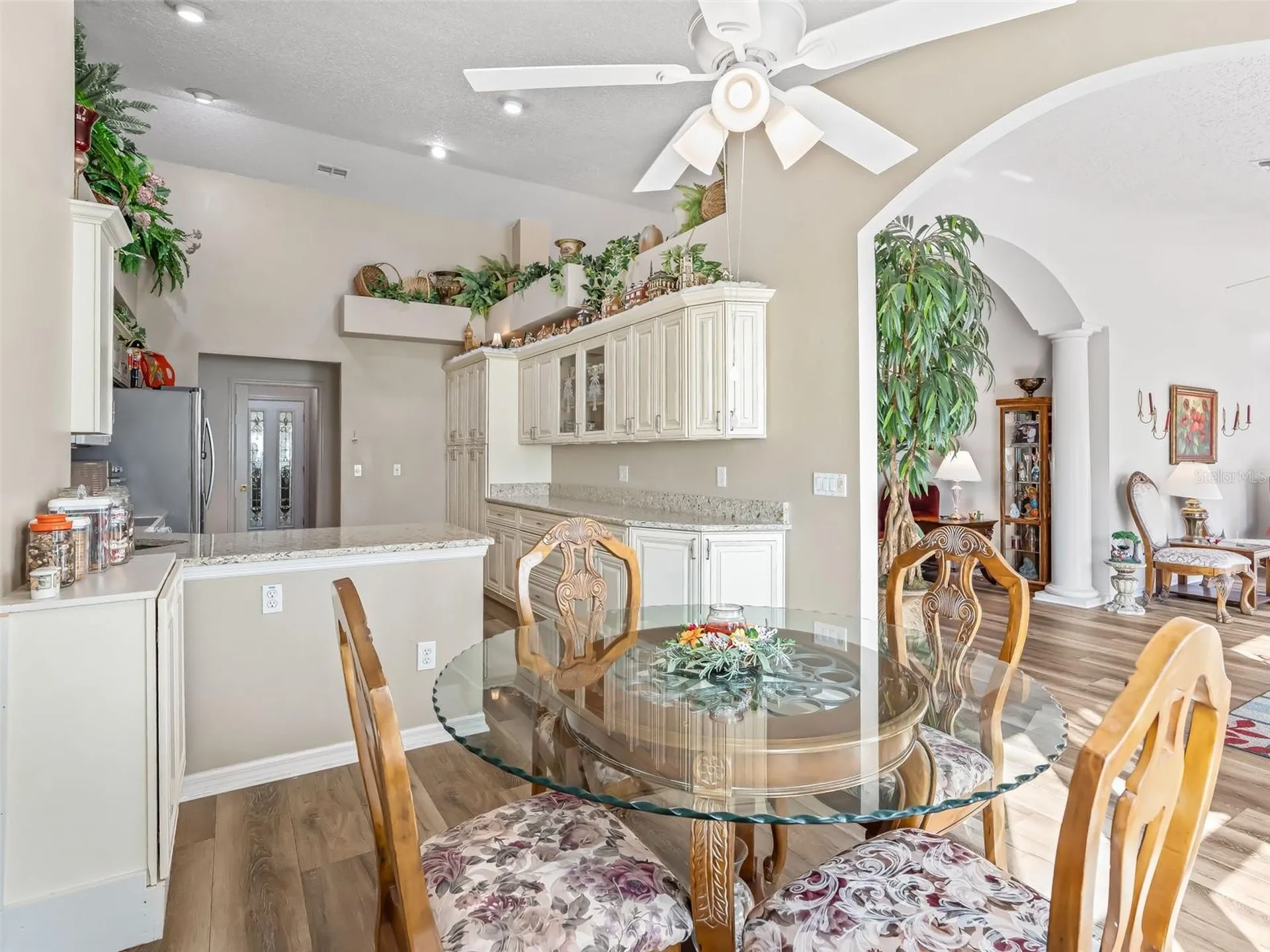 1409 Meadow View Way Lady Lake FL 32159