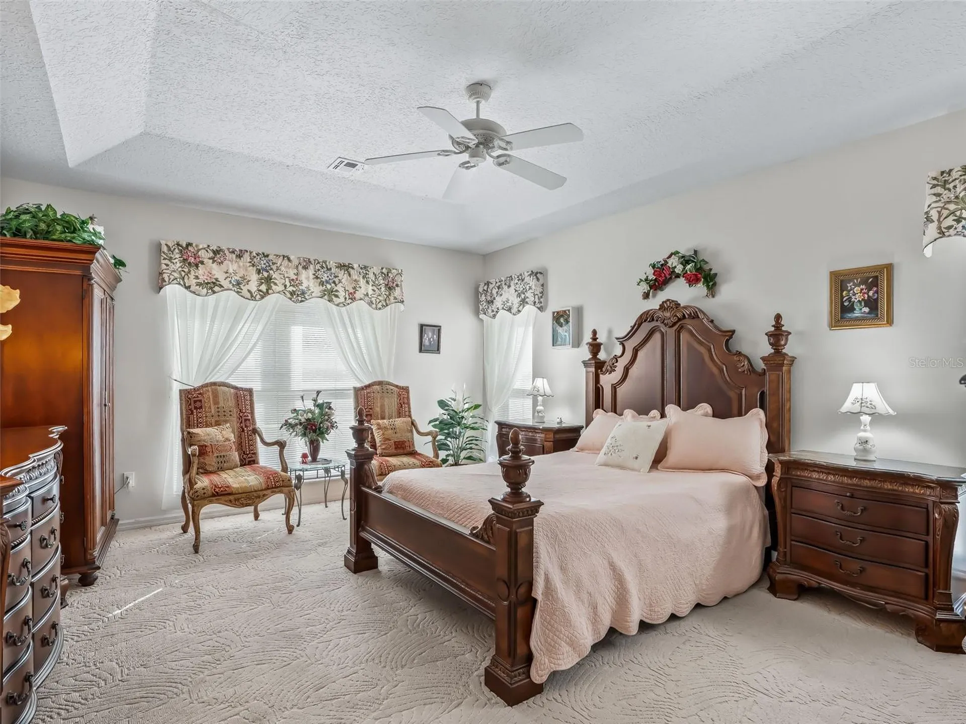 1409 Meadow View Way Lady Lake FL 32159