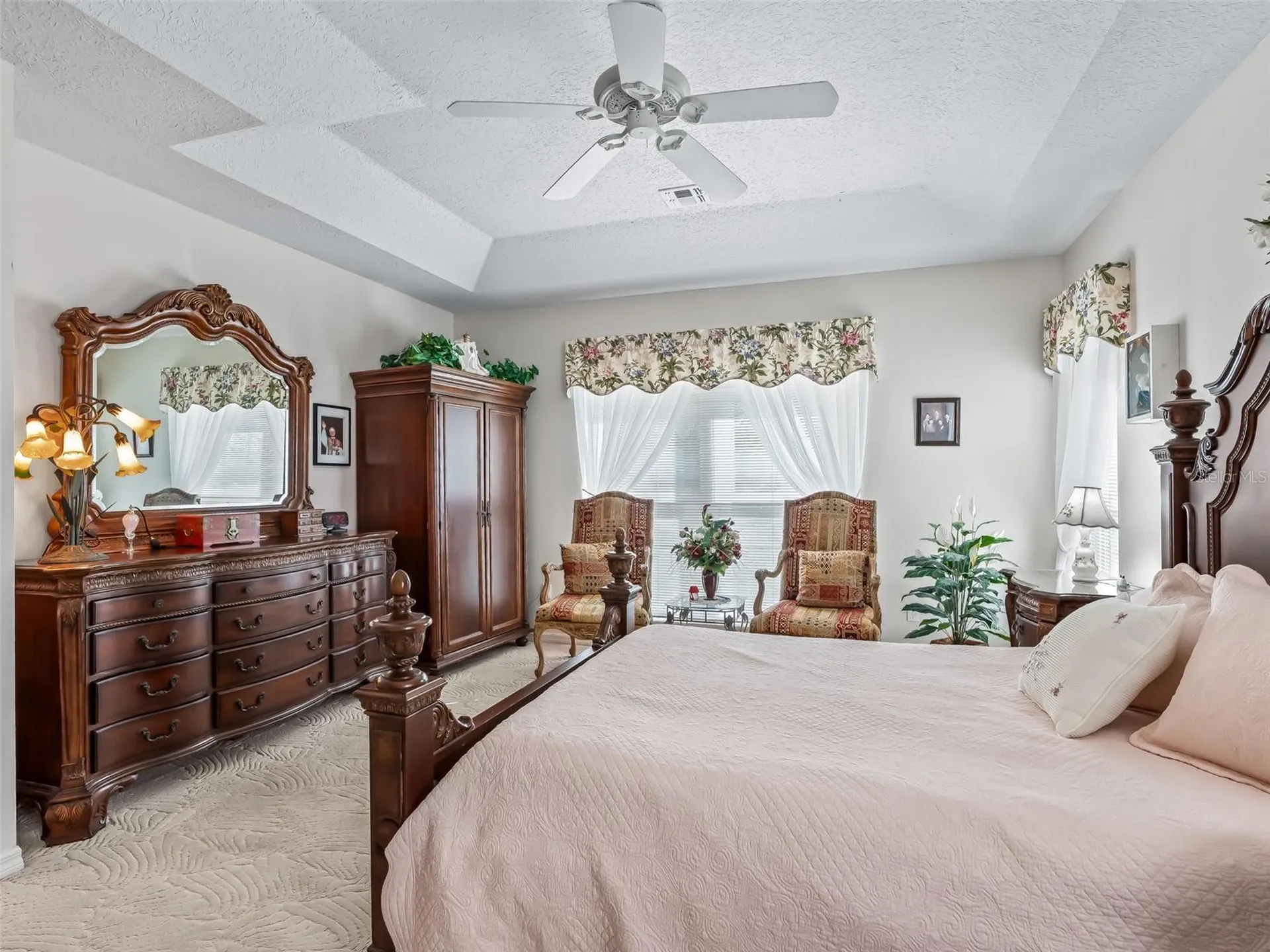 1409 Meadow View Way Lady Lake FL 32159