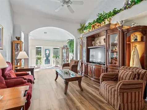 1409 Meadow View Way Lady Lake FL 32159
