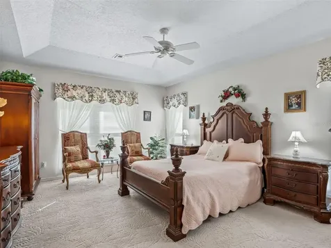 1409 Meadow View Way Lady Lake FL 32159