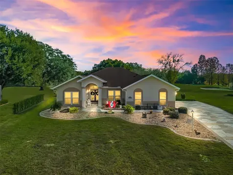 1409 Meadow View Way Lady Lake FL 32159