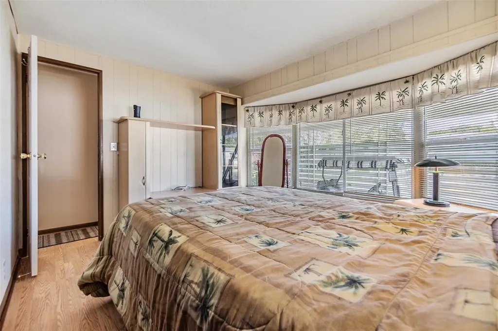 37015 Sandra Avenue Zephyrhills FL 33542