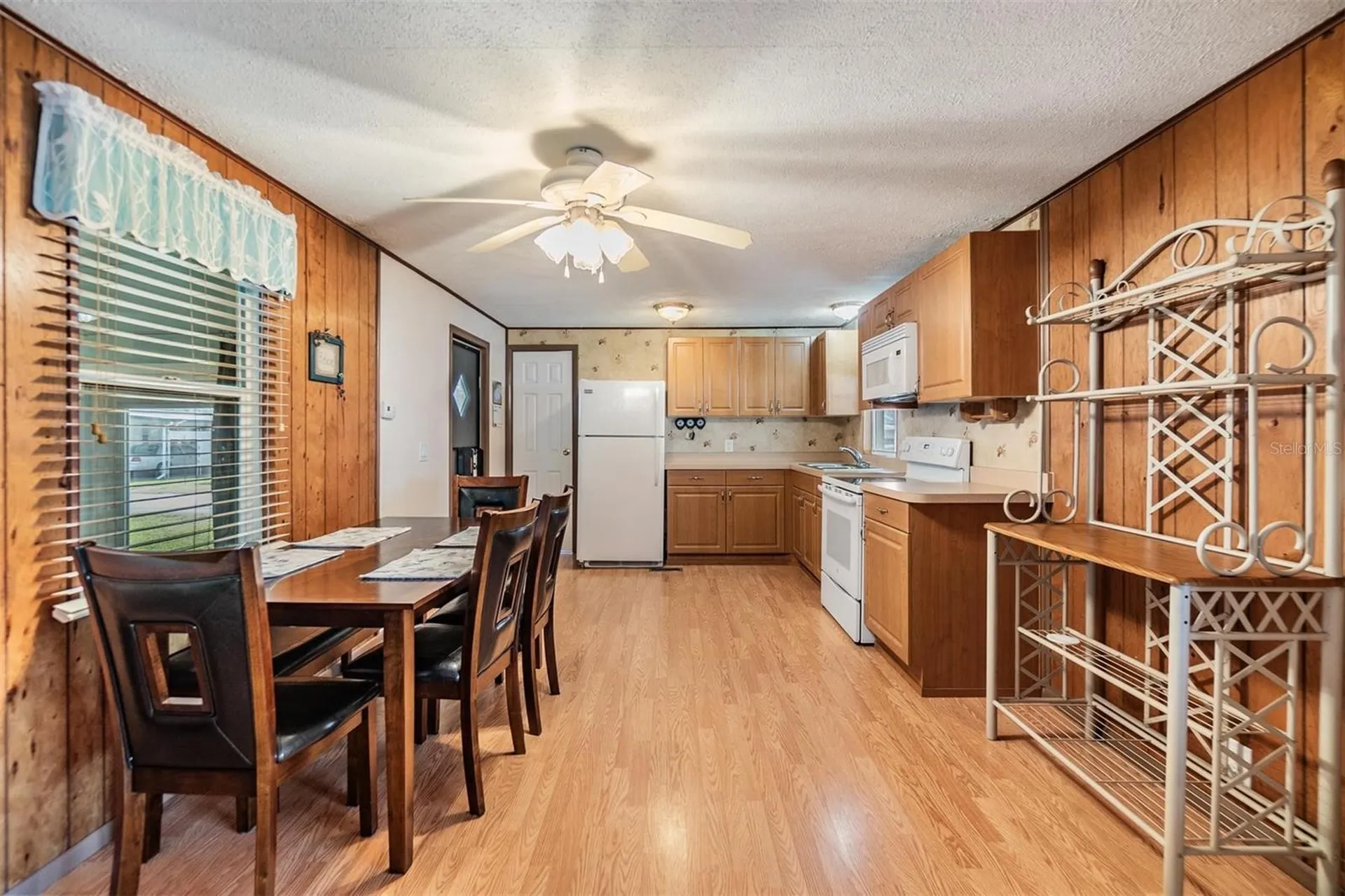 37015 Sandra Avenue Zephyrhills FL 33542