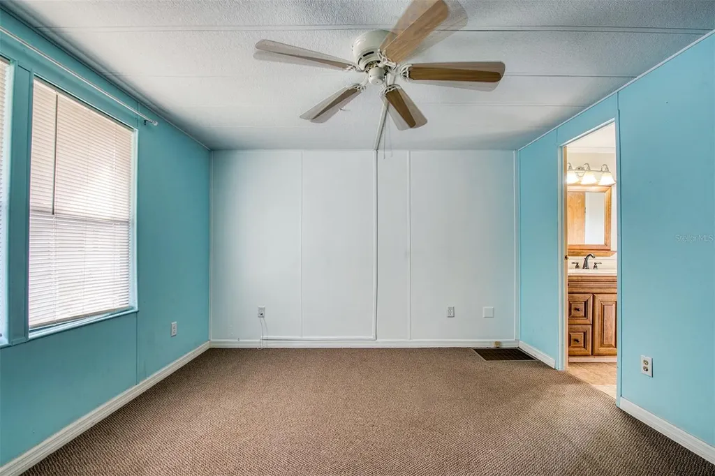 283 Pelican Drive N Oldsmar FL 34677