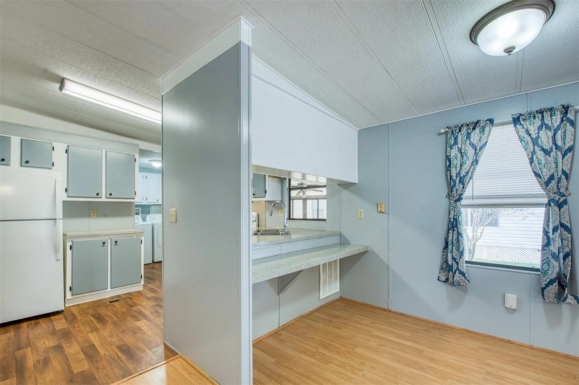 283 Pelican Drive N Oldsmar FL 34677