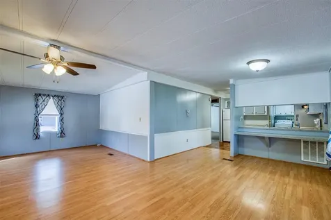 283 Pelican Drive N Oldsmar FL 34677