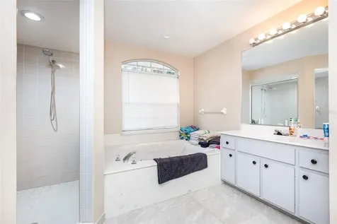 4907 21st Way E Bradenton FL 34203
