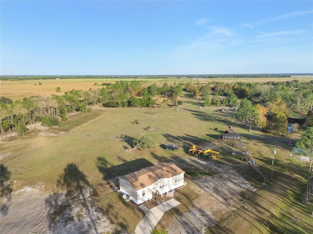 10989 NW Lily County Line Road Ona FL 33865