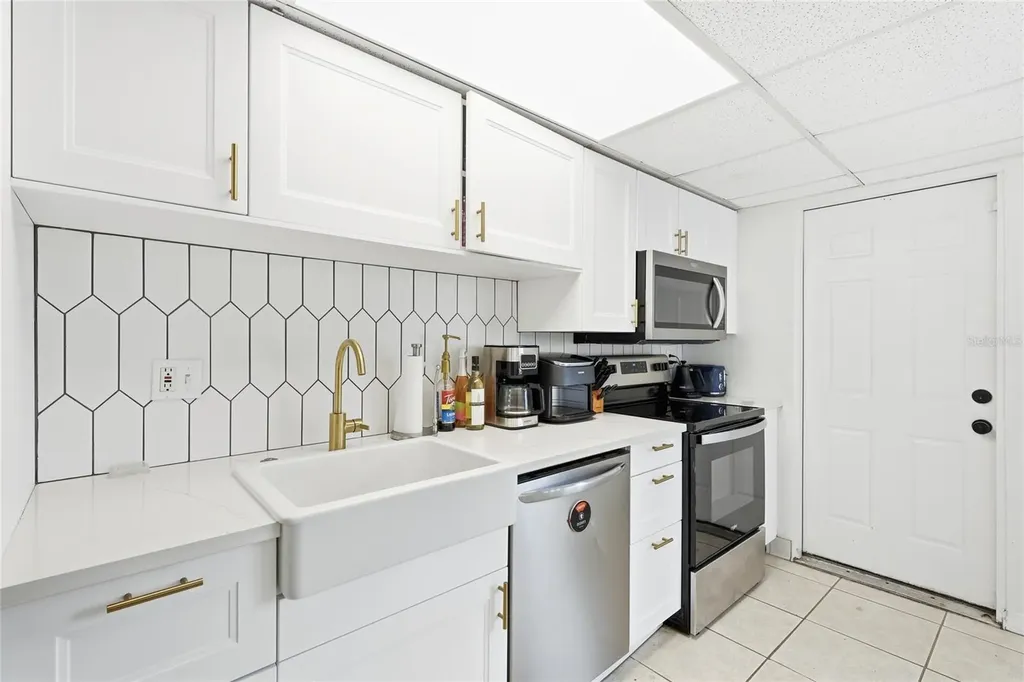 1610 & 1612 N Orange Avenue Sarasota FL 34236
