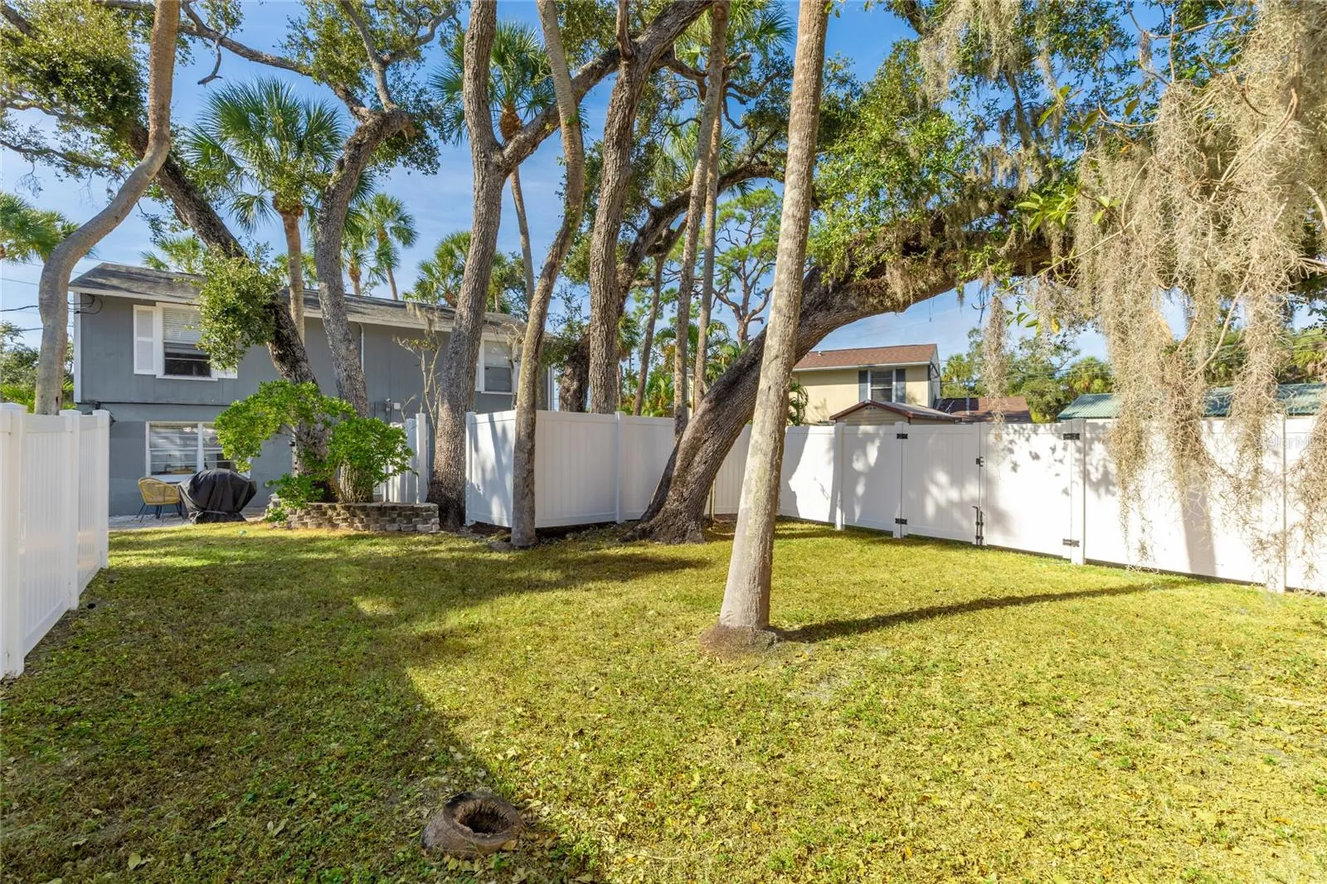 1610 & 1612 N Orange Avenue Sarasota FL 34236