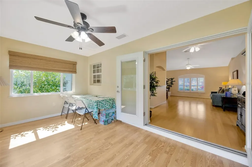 37157 Foxrun Place Zephyrhills FL 33542