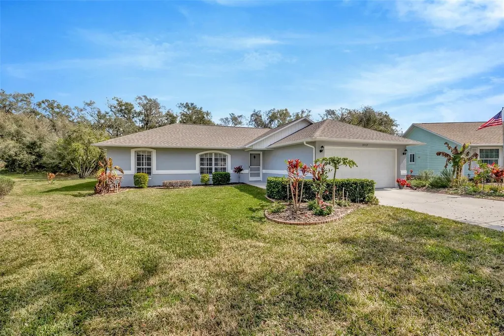 37157 Foxrun Place Zephyrhills FL 33542