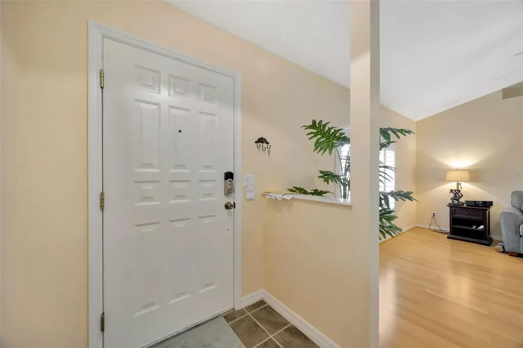 37157 Foxrun Place Zephyrhills FL 33542