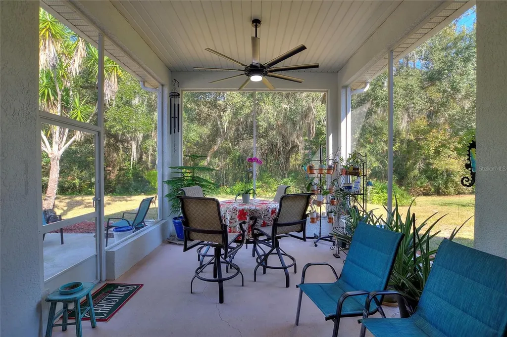 642 Vista Oaks Way Davenport FL 33837