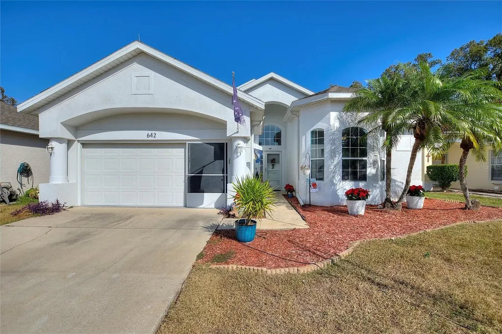 642 Vista Oaks Way Davenport FL 33837