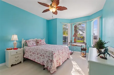 642 Vista Oaks Way Davenport FL 33837