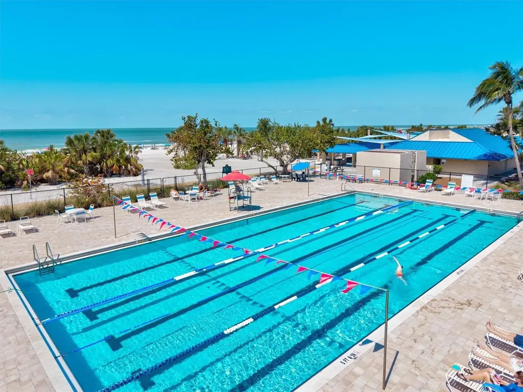 800 S Blvd Of The Presidents Sarasota FL 34236