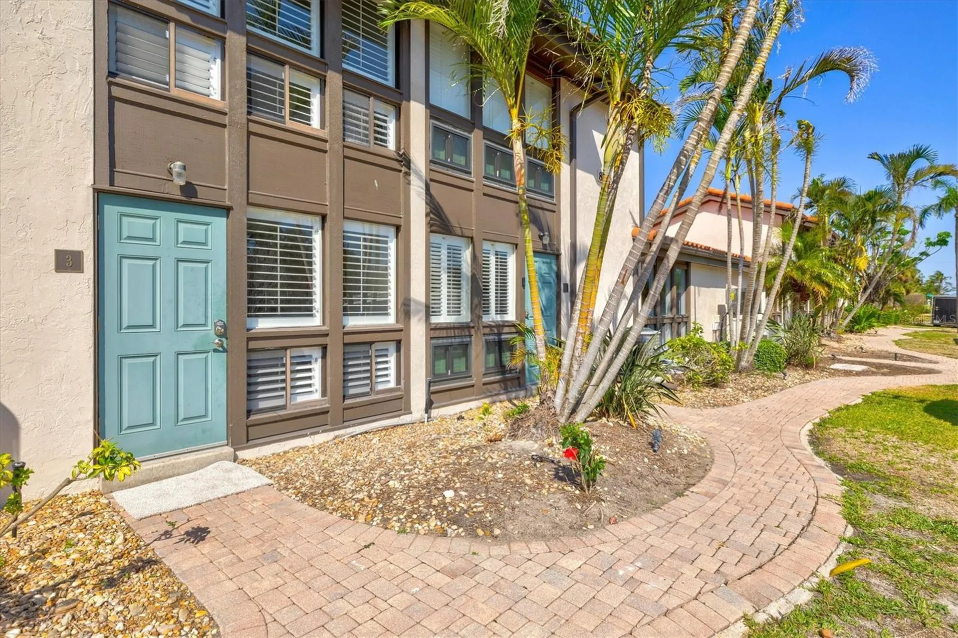 800 S Blvd Of The Presidents Sarasota FL 34236