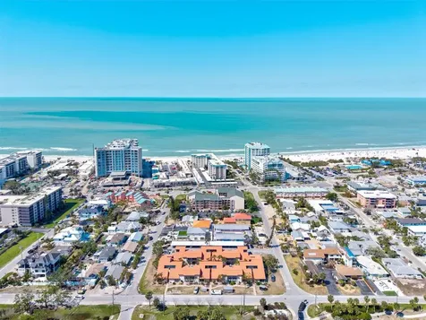 800 S Blvd Of The Presidents Sarasota FL 34236