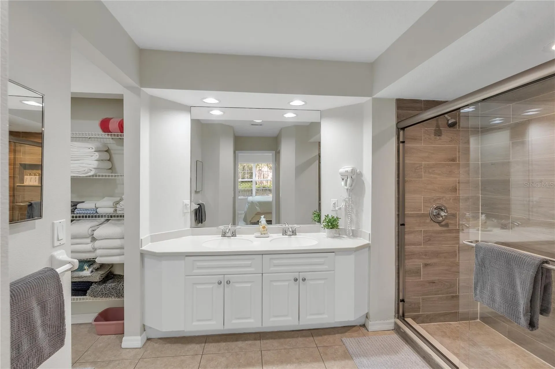 3604 54th Drive W Bradenton FL 34210