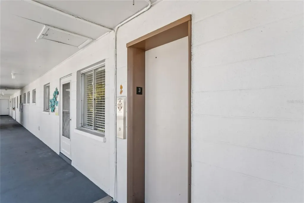 5873 Palm Lane Bradenton FL 34207