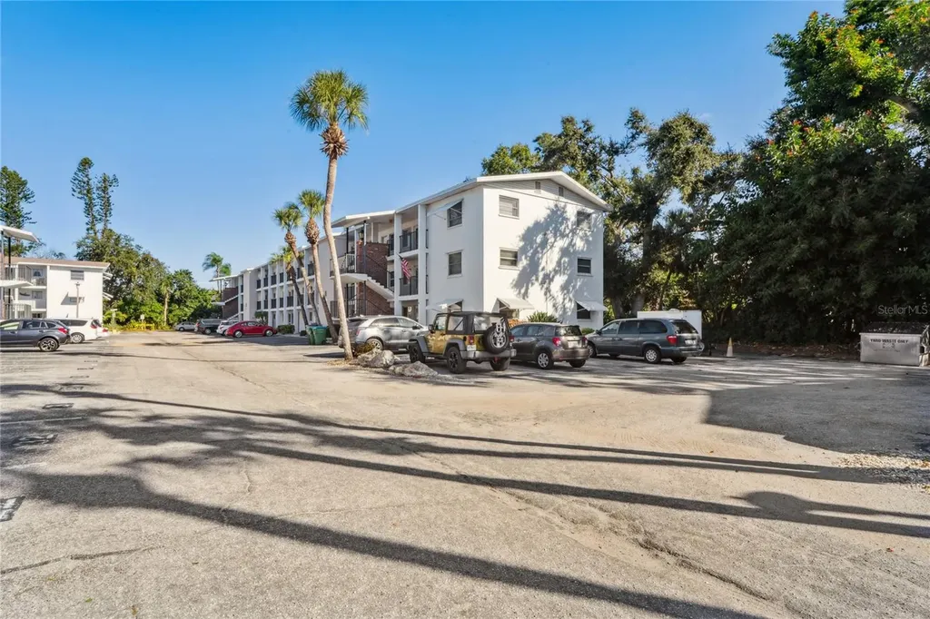 5873 Palm Lane Bradenton FL 34207