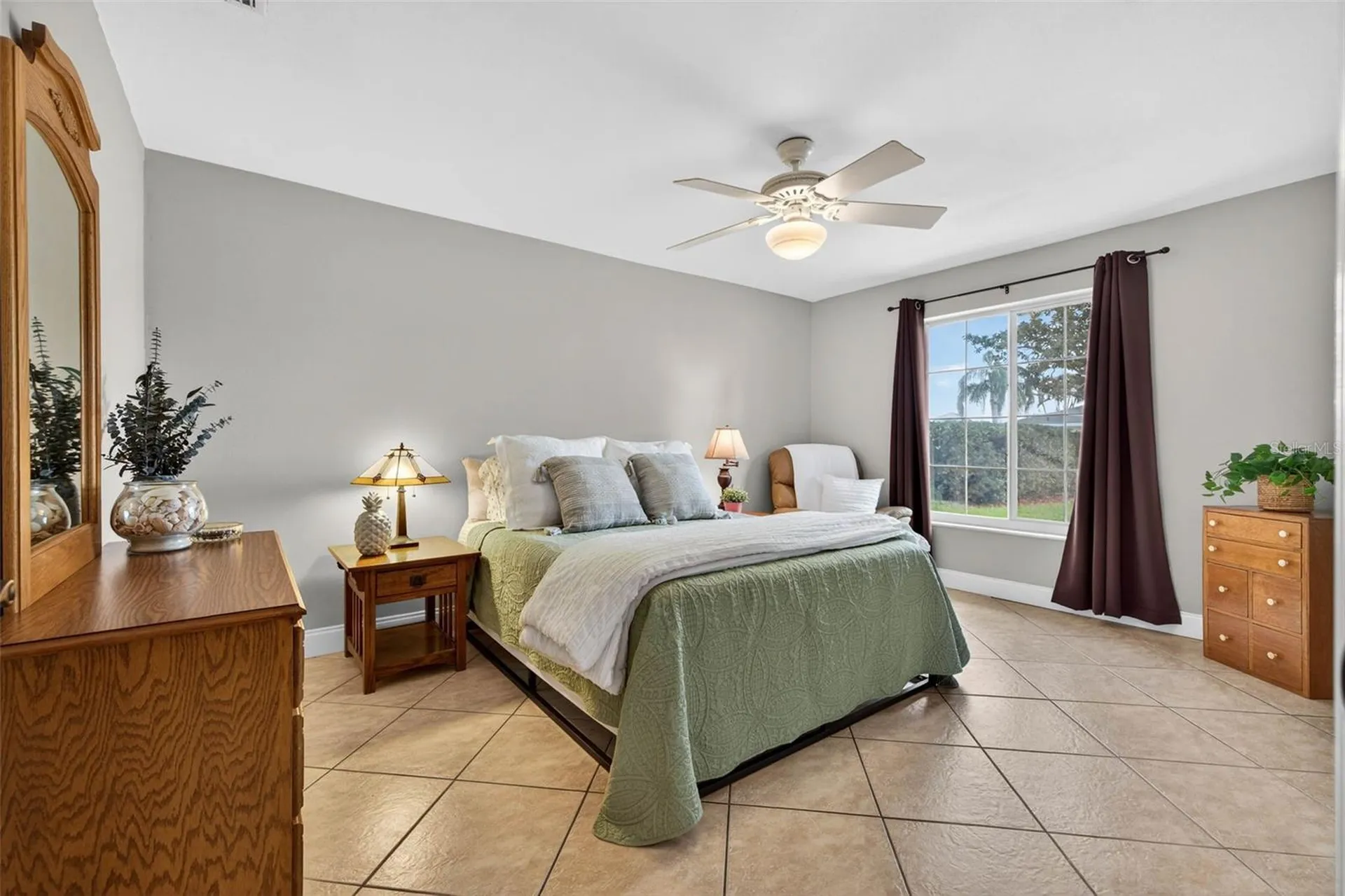 1963 Tanglewood Drive NE St Petersburg FL 33702