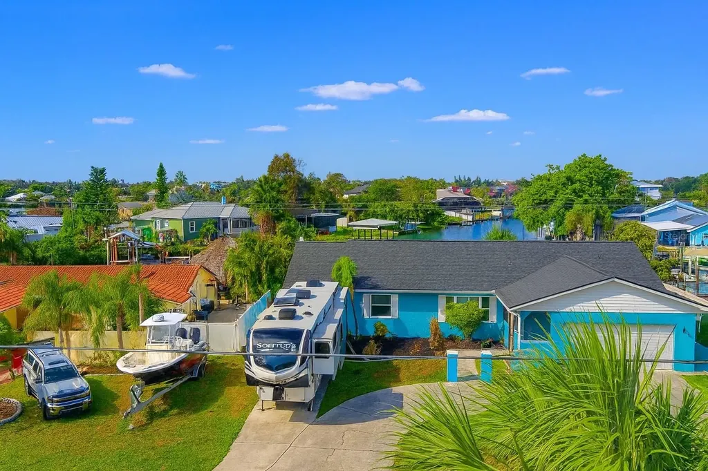 6225 Flamingo Drive Apollo Beach FL 33572