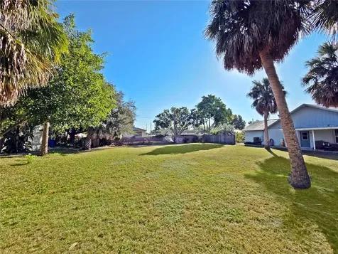 6225 Flamingo Drive Apollo Beach FL 33572